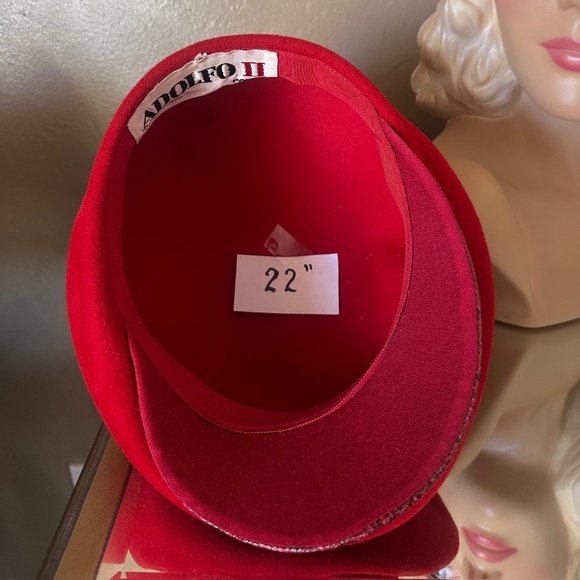 ICONIC 1960's DESIGNER RED FELT 'NEWSBOY' STYLE HAT + FAUX SNAKE BRIM & BUTTON - Picture 13 of 14